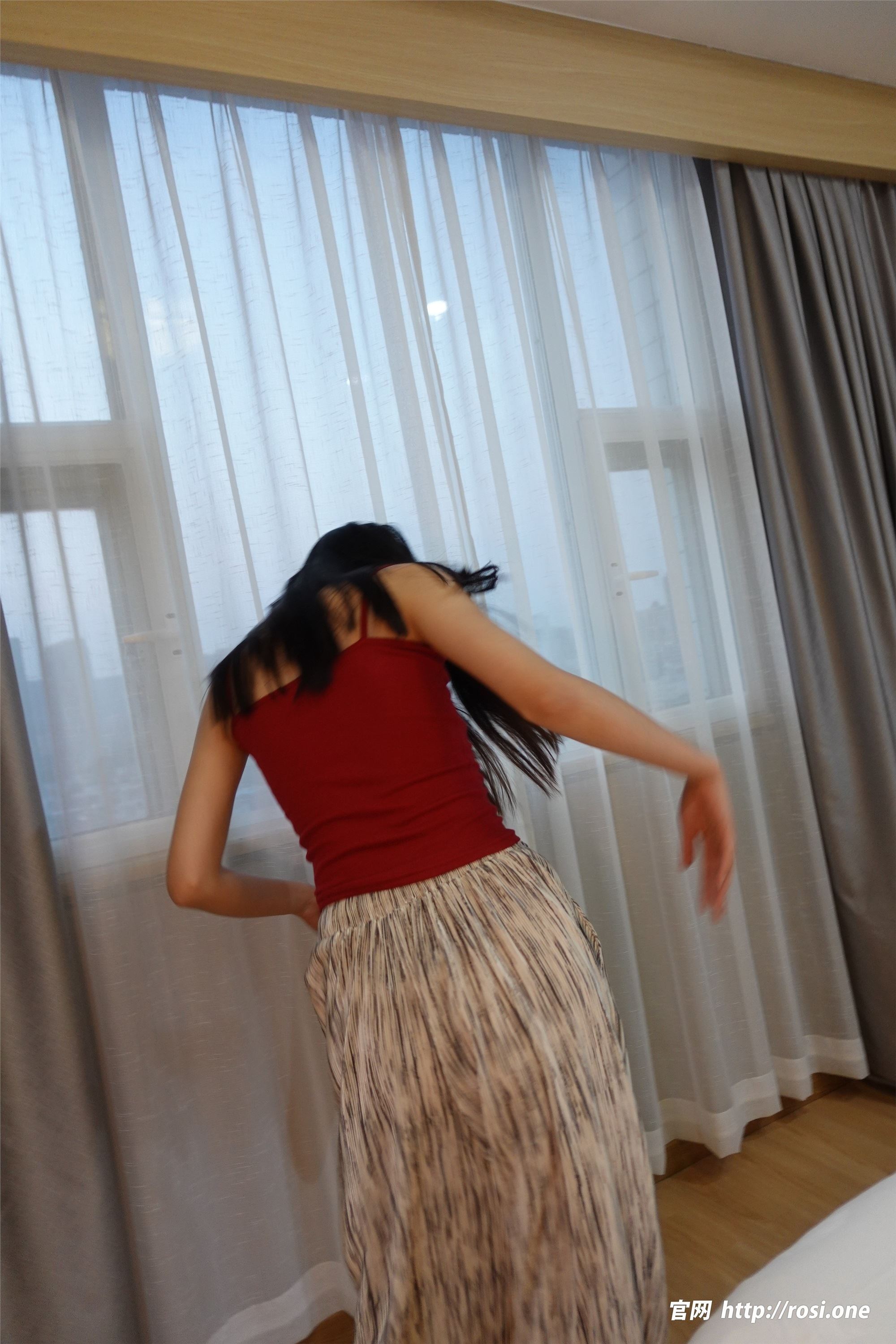 ROSI写真 2023.07.04 NO.4229